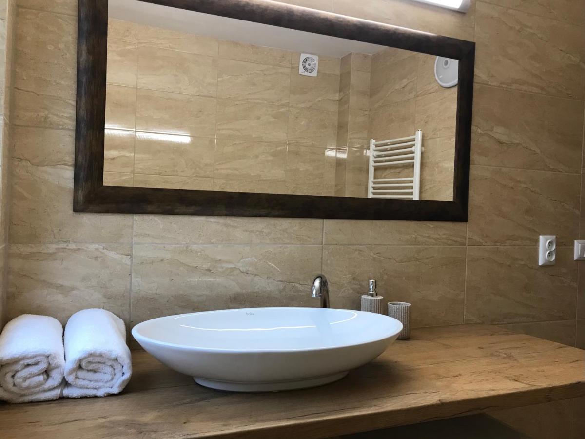 Apartmanovy Dom Visnove Zewnętrze zdjęcie