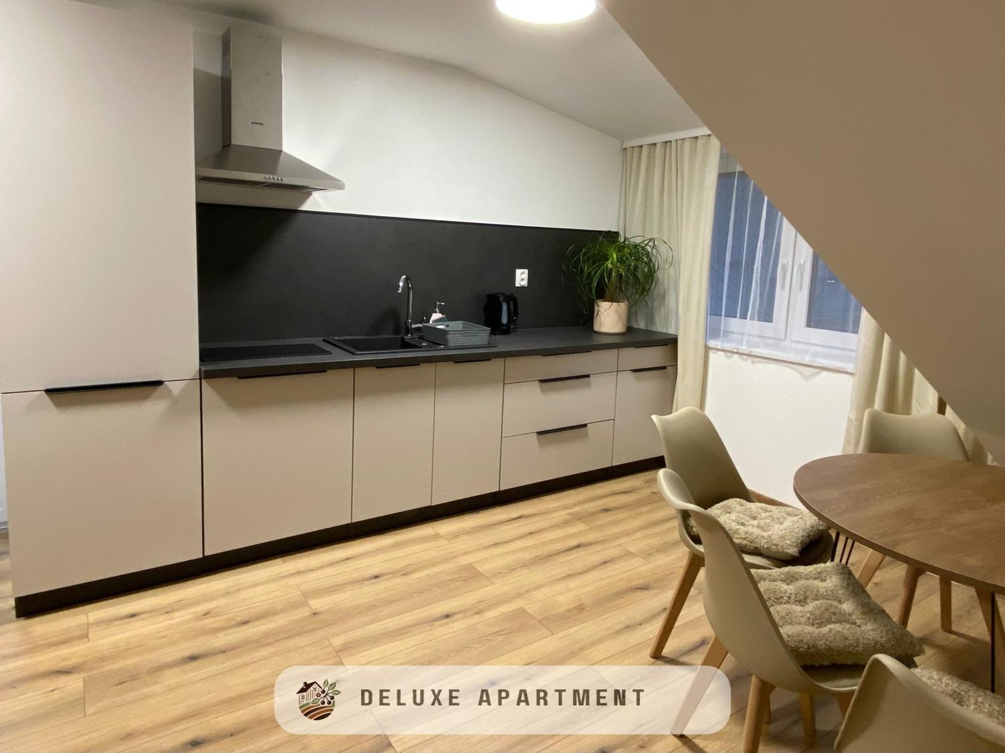 Apartmanovy Dom Visnove Zewnętrze zdjęcie